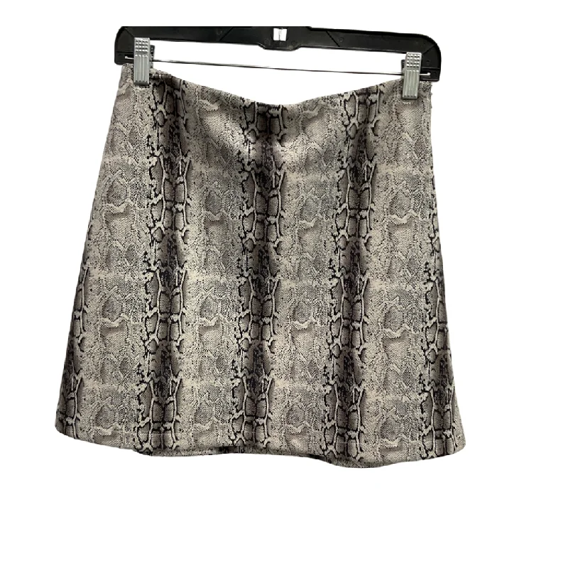 women's timeless satin skirtsSkirt Mini & Short By Gilli In Snakeskin Print, Size: 8