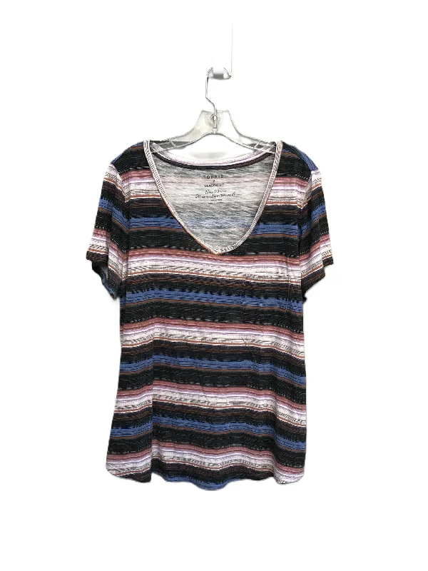 women's T-shirts for travelStriped Pattern Top Short Sleeve By Torrid, Size: 2x