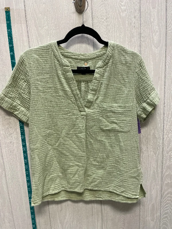 women's T-shirts with plus-size optionsGreen Top Short Sleeve J. Crew, Size S