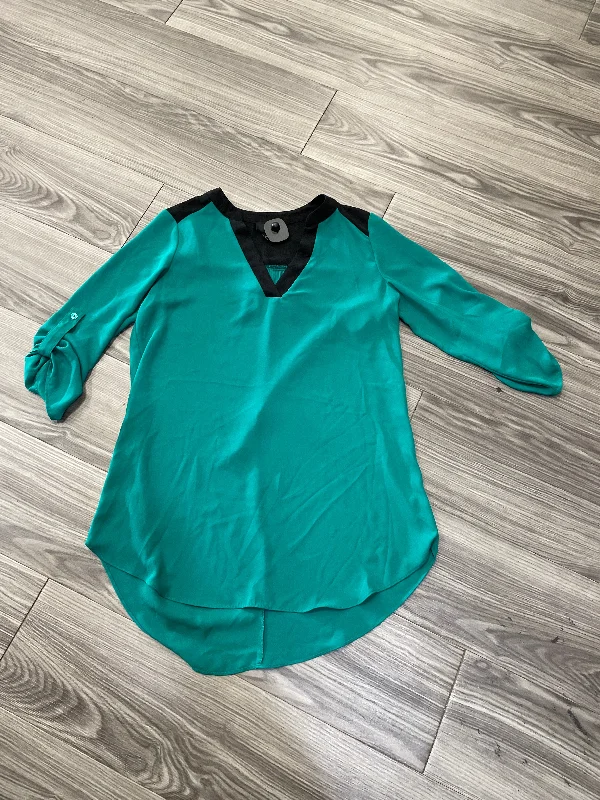 women's long sleeve tops with international brandingTop Long Sleeve By Iz Byer In Black & Green, Size: M