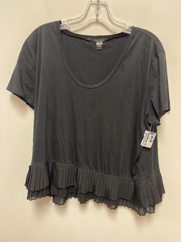 women's T-shirts made of polyesterBlack Top Short Sleeve J. Crew, Size L