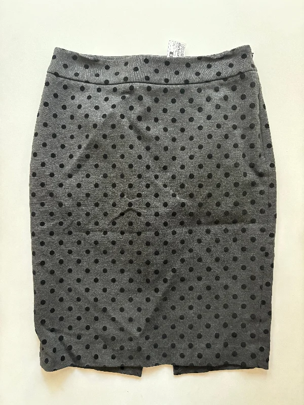 women's flowy midi skirts with pocketsSkirt Midi By White House Black Market In Polkadot Pattern, Size: 4