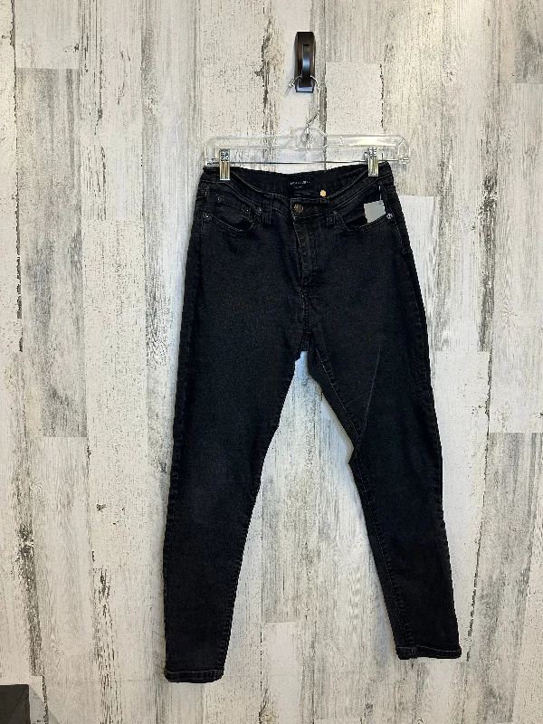 women's denim jeans for a casual FridayJeans Skinny By Banana Republic  Size: 6