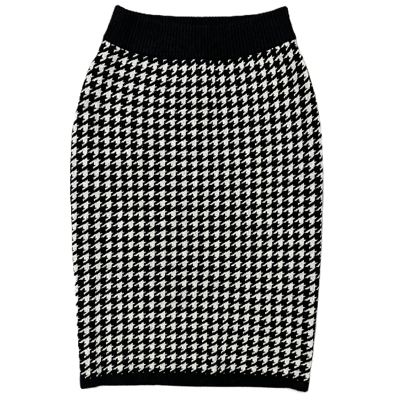 women's lightweight linen skirts for warm weatherSkirt Midi By Express In Black & White, Size: S