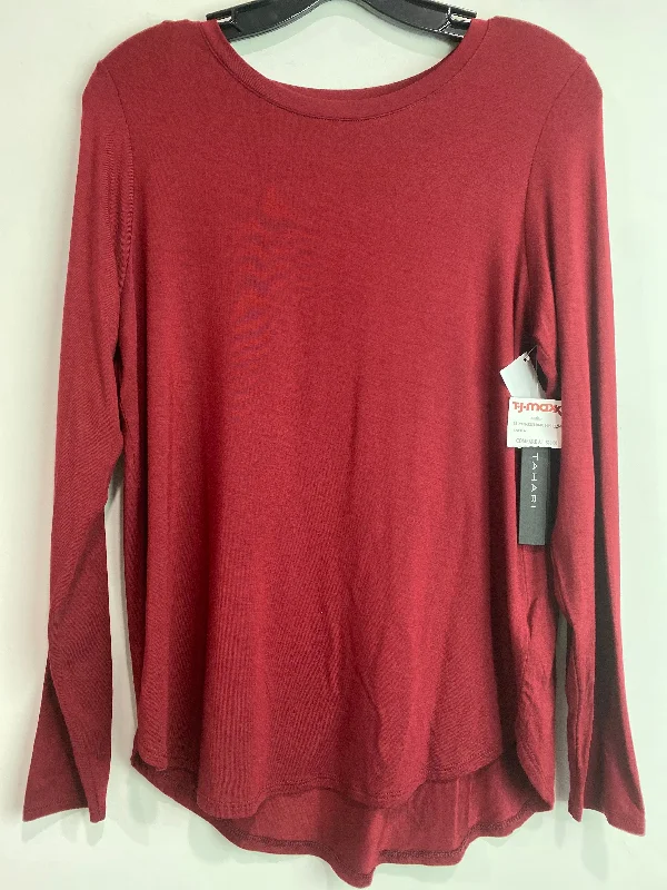 stylish women's long sleeve topsTop Long Sleeve By Tahari By Arthur Levine In Red, Size: S