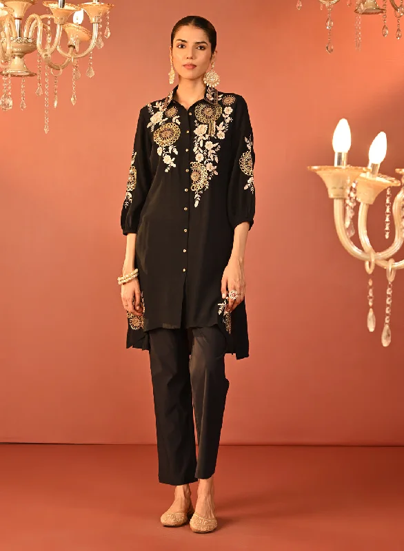 Soha Black Embroidered Cotton Linen Tunic for Women