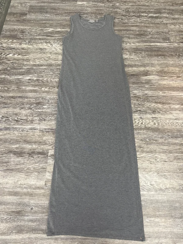 women's velvet dressesDress Casual Maxi By Athleta  Size: Xs